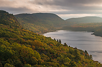 Lake of the Clouds Overlook, Pre-peak Color, Ultimate Autumn Forests and Lake Superior Shoreline Tour, MI
